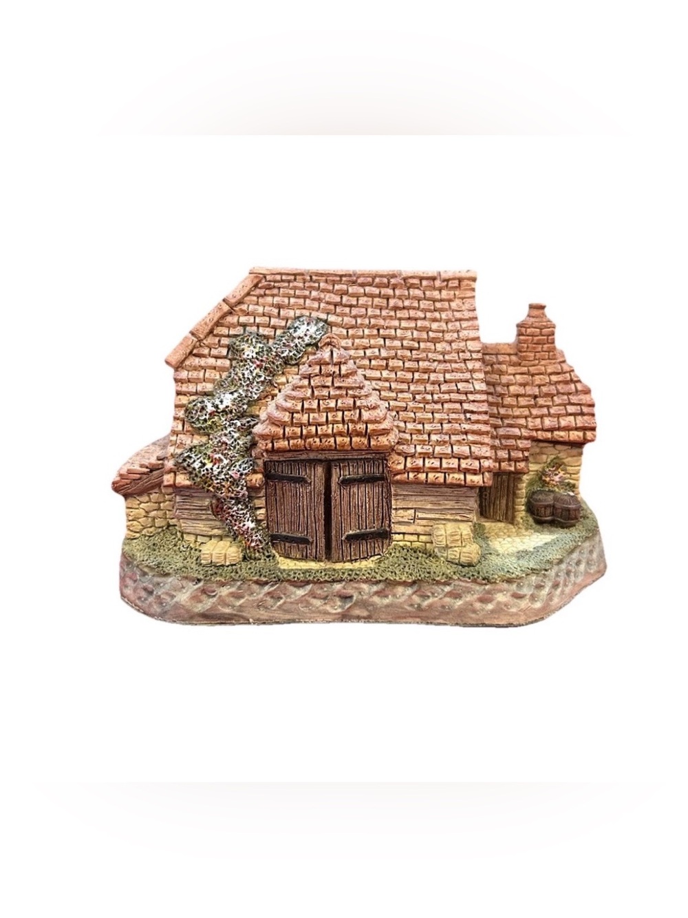 David Winter Cottages British Traditions Harvest Barn Figurine with Original Box